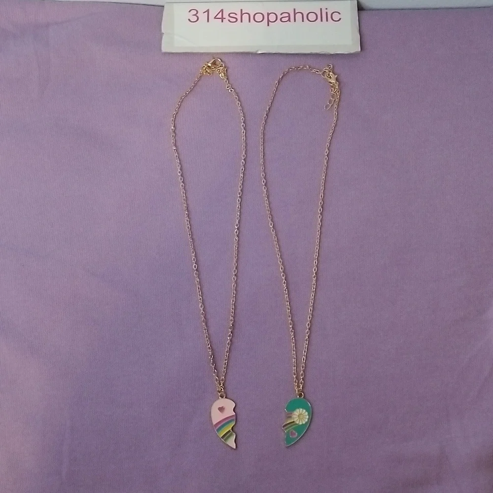 Gold Heart Pendant Necklaces